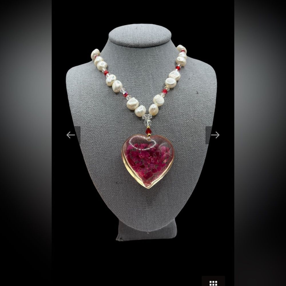 Baroque Freshwater Pearl Bead Necklace with Crystals and Resin Heart Pendant